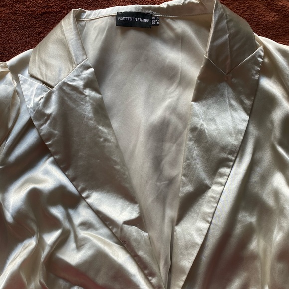 PLT Silk Crop Blouse - Picture 4 of 4